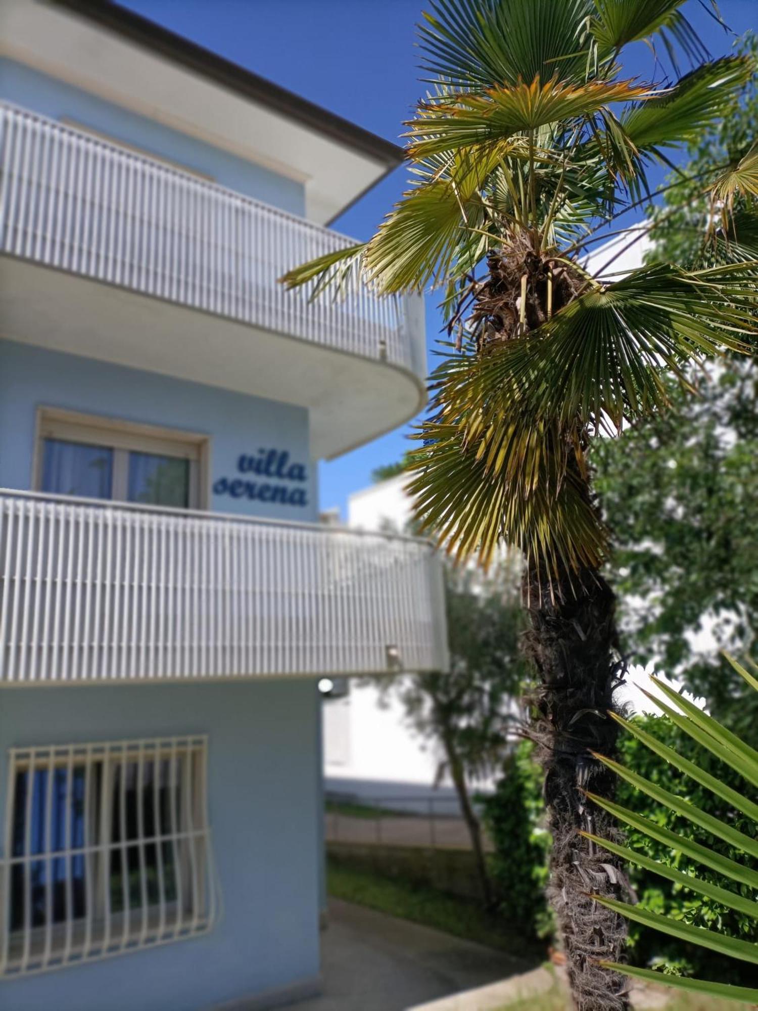 Villa Serena Lignano Sabbiadoro Exterior photo